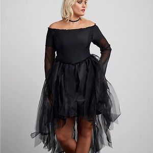 Torrid Halloween Costume Hi-Low Off the Shoulder Dress size 1